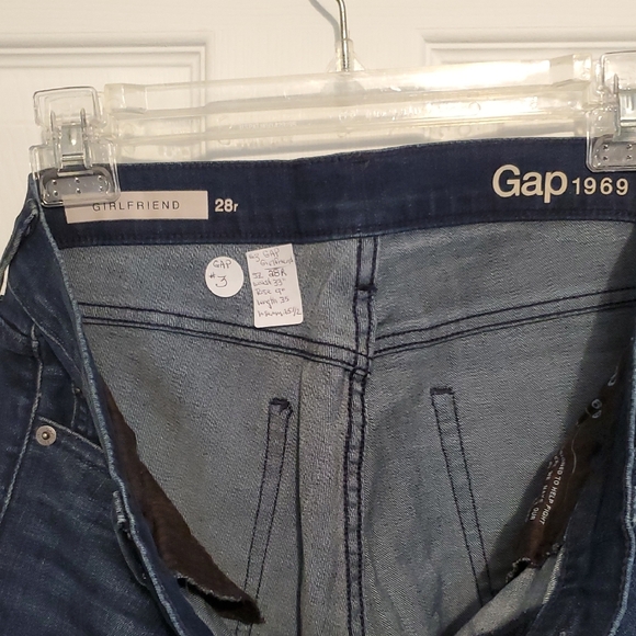 GAP Dark Blue Ankle Jeans - Picture 2 of 8
